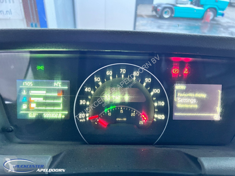 Vrachtwagen Volvo HMK Bilcon 18800 Liter ADR,...