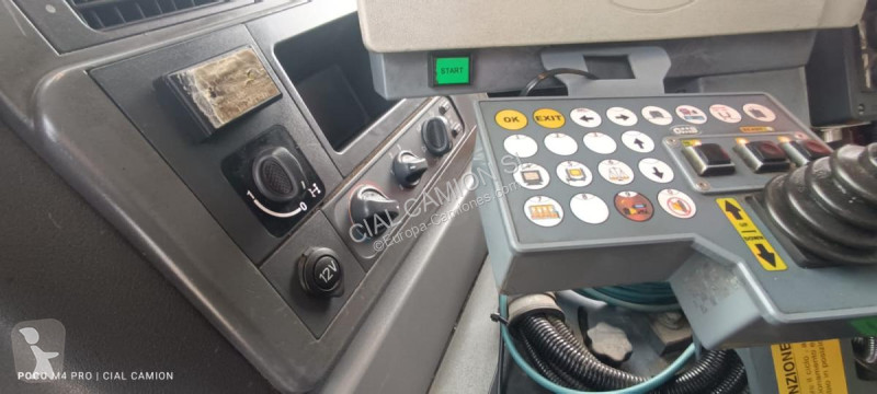 Utilaje pentru drumuri Iveco 260 E 31