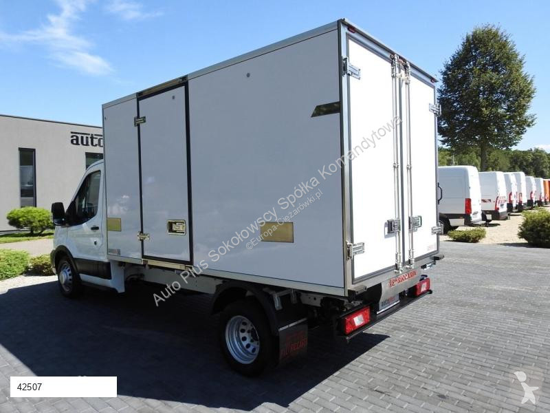 Autoutilitară Ford TRANSIT CHŁODNIA KONTENER...