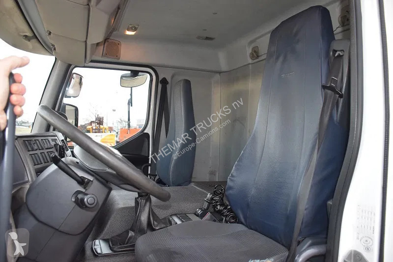 Camion Volvo 300