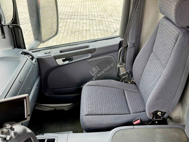 Lastbil Scania P 420* PTFORM 6,80m * PK...