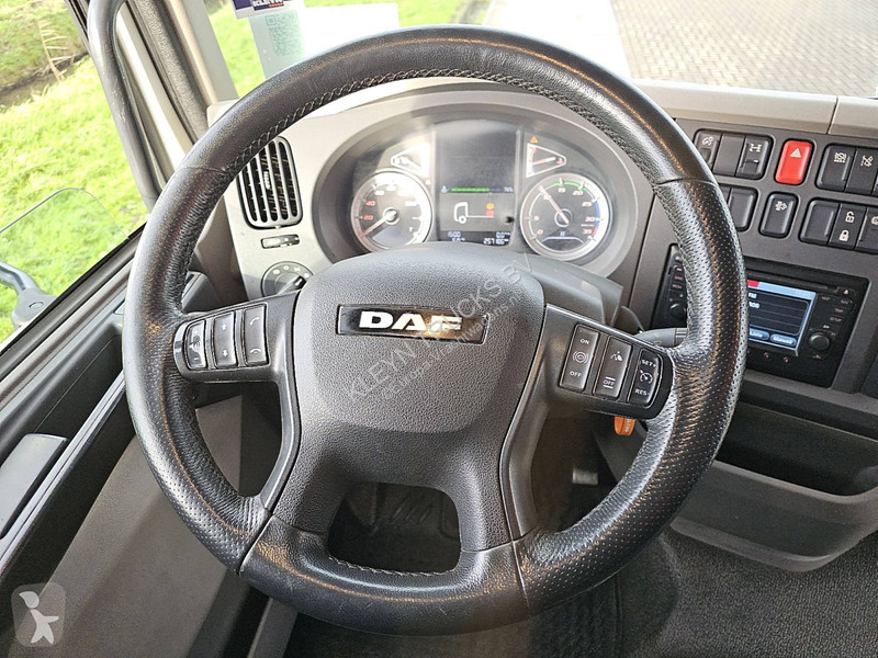 Camión DAF 260 16T AIRCO TAILLIFT