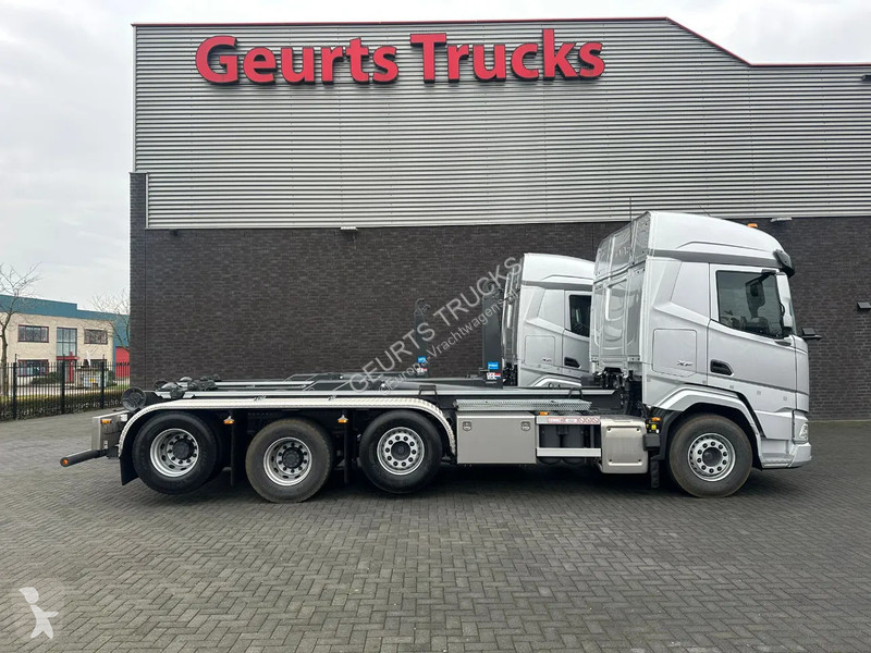 Kamion DAF 530 8X2 TRIPLE VDL S-30-6700...