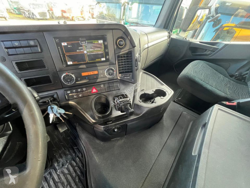 Kamion Mercedes Arocs 2663 6x4 3-Achs Kipper...