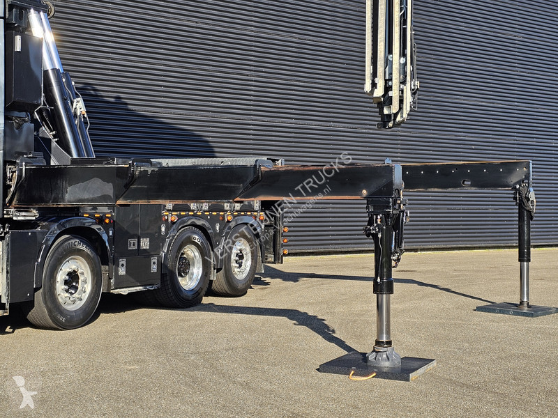 Kamion Volvo 8x2-6 / FASSI F1650 / JIB + WINCH...