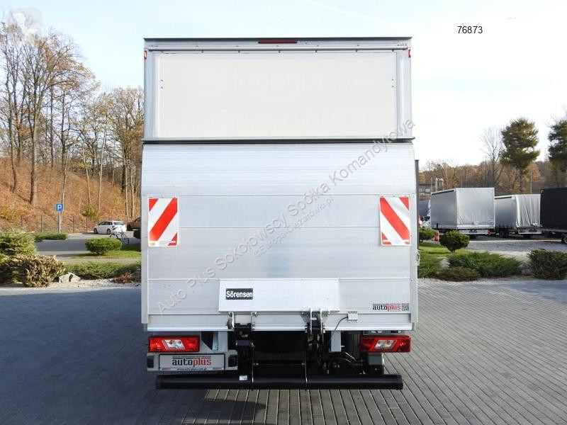 Camion Ford TRANSIT KONTENER WINDA 8 PALET...