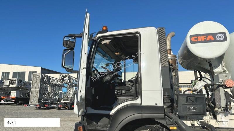 Camion Iveco 450 6X4