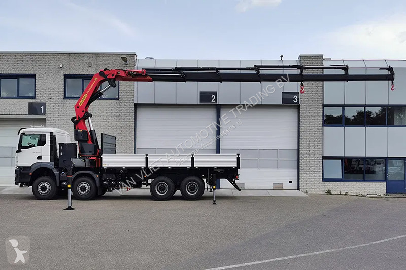 Camion MAN 41.440 BB CH Flatbed with Crane (3...
