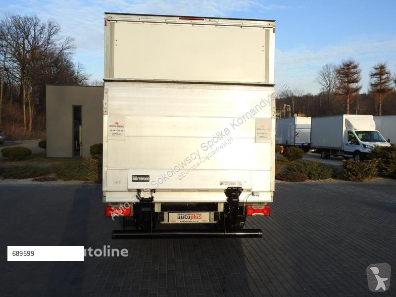 Kamion Iveco DAILY 35S16 KONTENER WINDA 8 PALET...