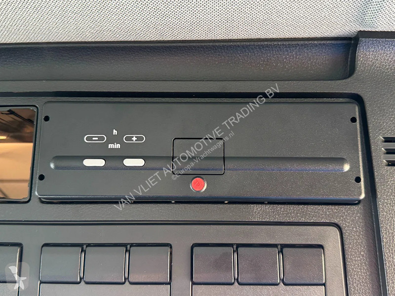 Lastbil MAN 18.250 BB CH Chassis Cabin (RHD)