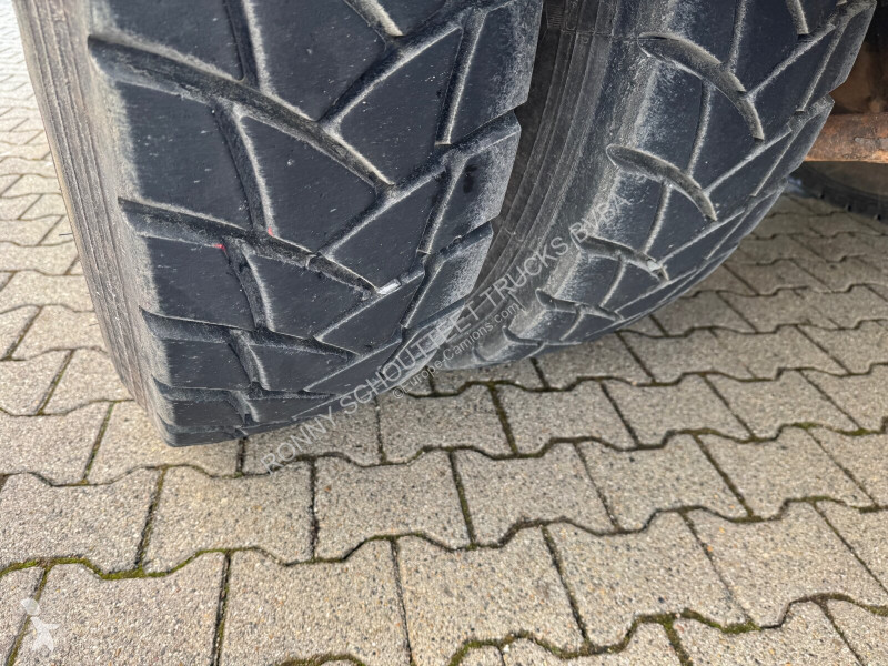 Kamion  Trakker AD260T36W 6x6 Trakker AD260T36W...