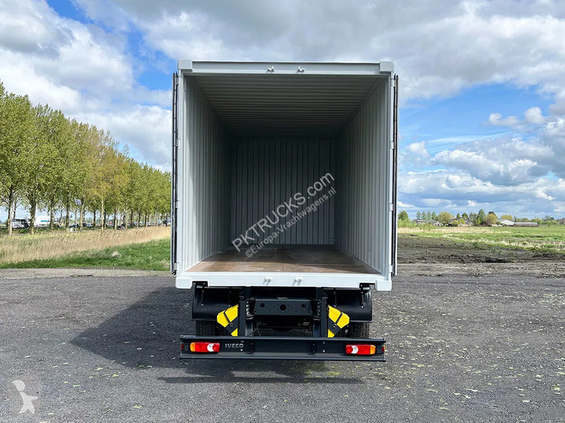 Kamion Iveco EuroCargo 180 Closed Box Truck