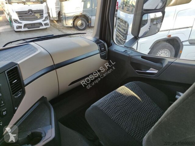 Camion Mercedes 3351 LS 6x4