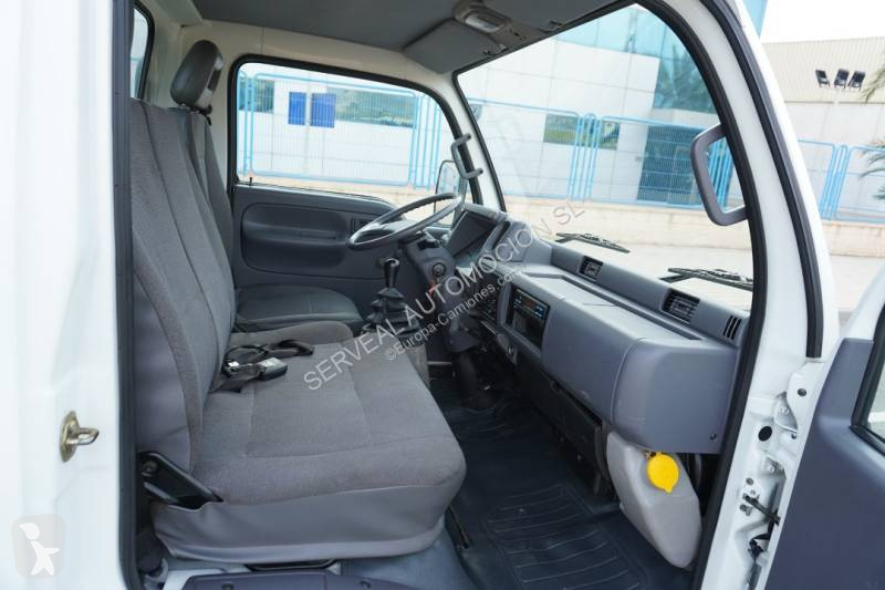 Camion Nissan