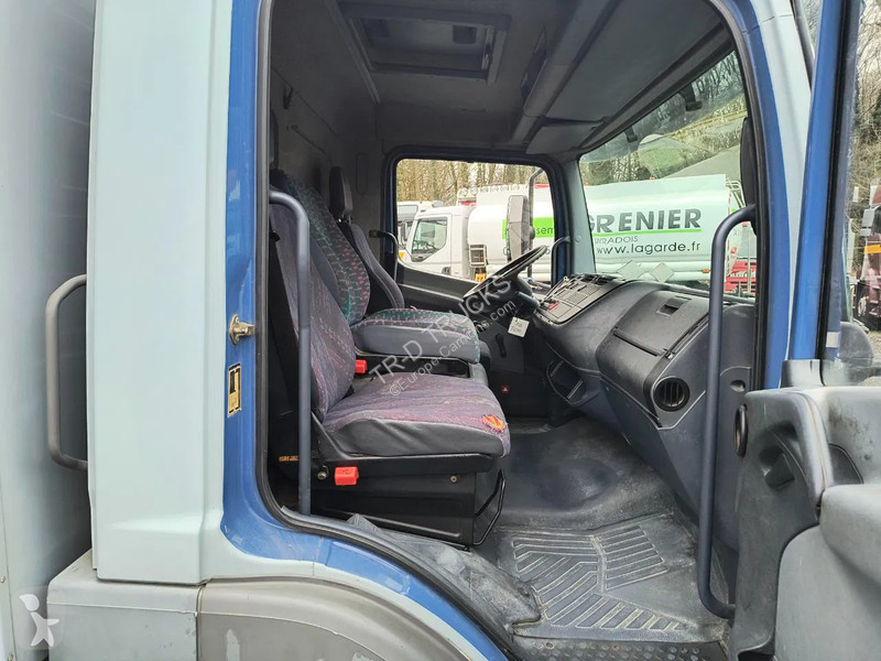 Camion Mercedes 815 GARDEN - MATERIAL BOX - RAMPS