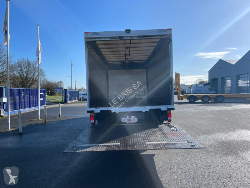 Camion Renault  D210.14