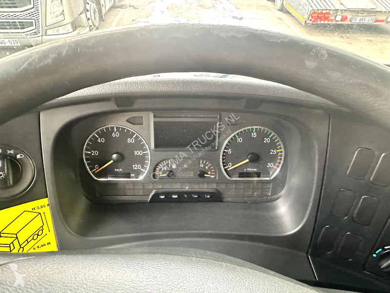 Kamion Mercedes 1224 THERMOKING T 1200 R...
