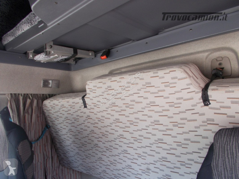 Kamion DAF DAF 120-250 CENTINATO 9.30 PEDANA...