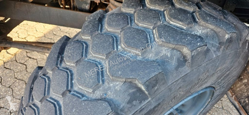 Gemeentevoertuig Unimog Winterdienst