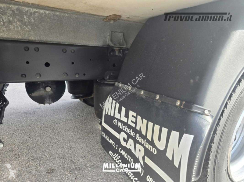 Camião Iveco 120L22 CELLA FRIGO 5,50 FRC SPONDA