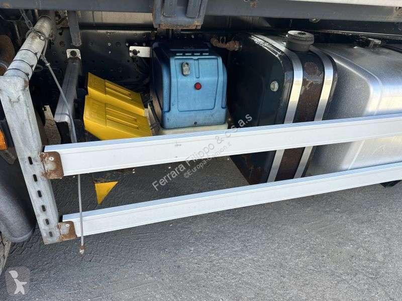 شاحنة Iveco 460