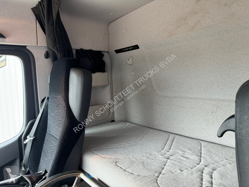 Camion Mercedes Arocs 3351 AK 6x6 Arocs 3351 AK...
