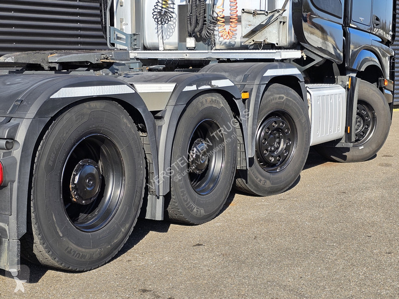 Kamion Mercedes ACTROS SLT 3 8x4 / 180.000 kg...