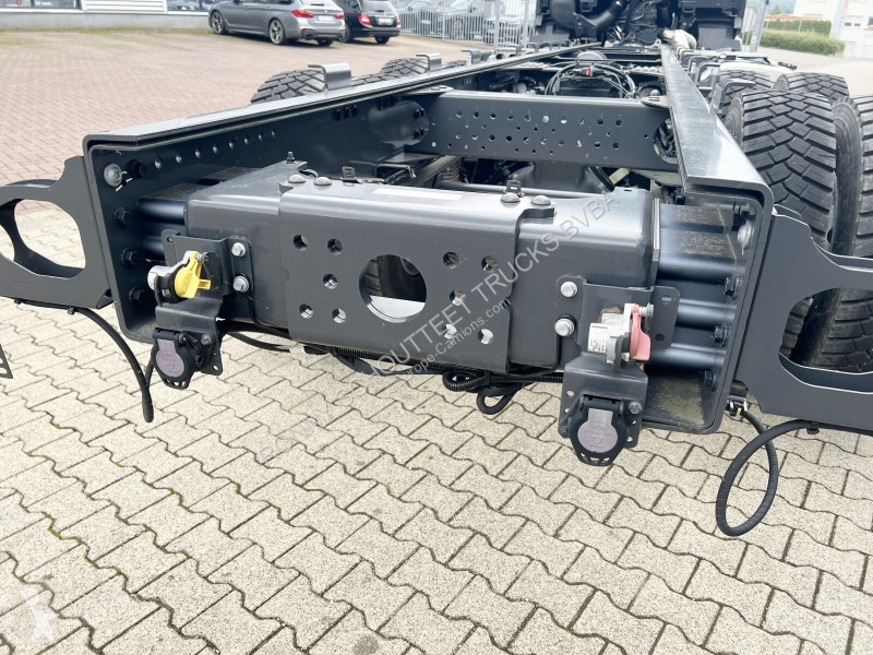 Kamion Renault C 480 8x4 C 480 8x4, Kran 15-35m/t