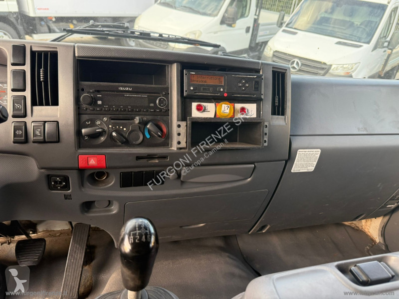 Camion Isuzu ISUZU FSR 34 TAEN-12/MIDI Altri...