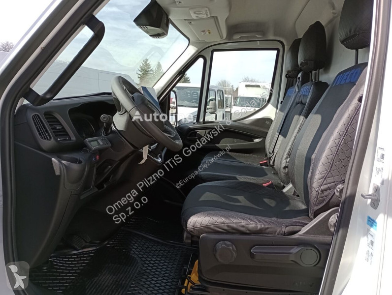 Camion Iveco 35C16H3.0