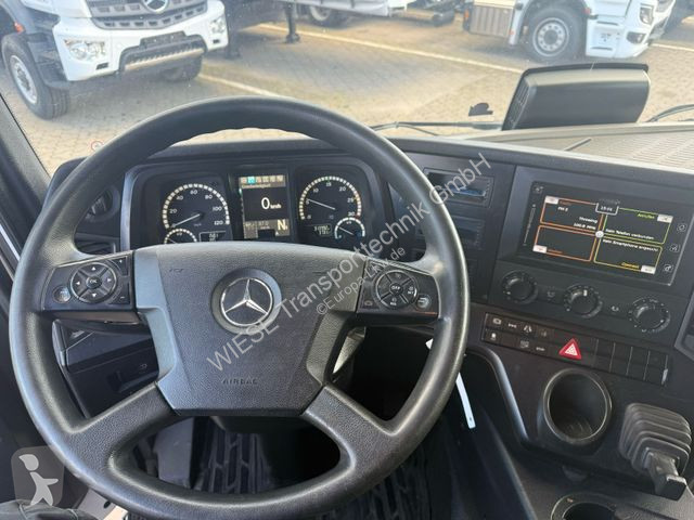 Camion Mercedes 1835 L - 4x2 Schiebeplane