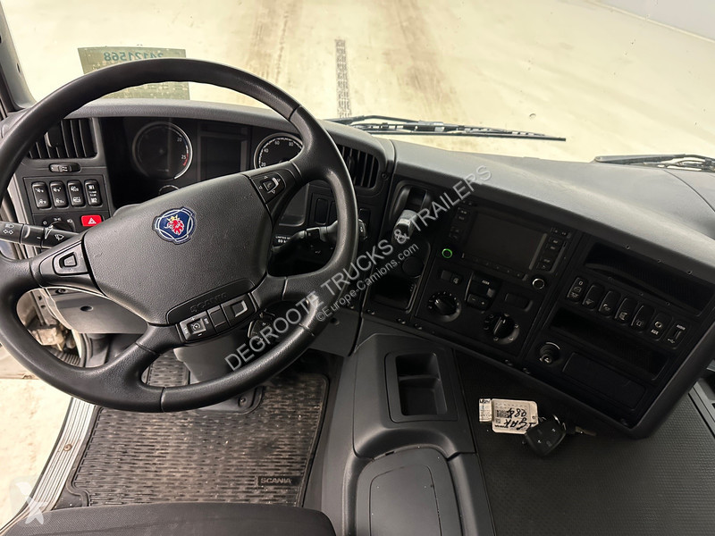 Camion Scania 310