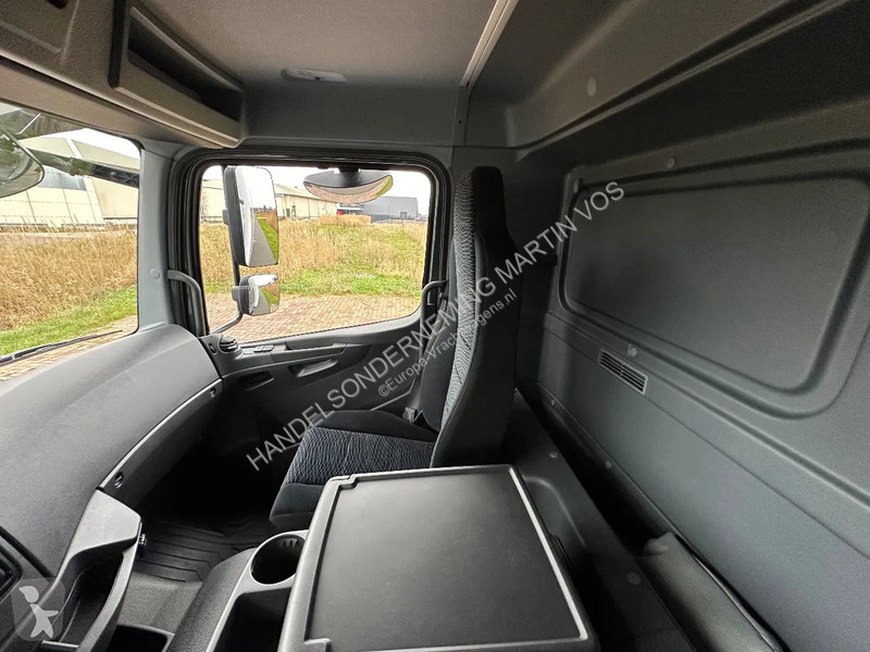 Kamion Mercedes 1224L EURO6. 2020. 735x249x260