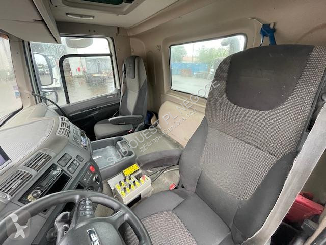 Camion DAF 410