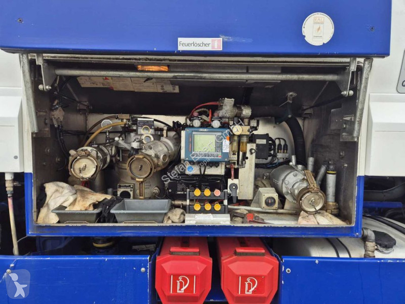 Camion Iveco AD190S42/P 14.000L...