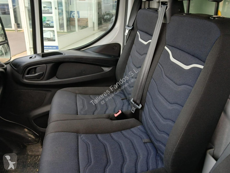 Veículo utilitário Iveco  35C16 20m3