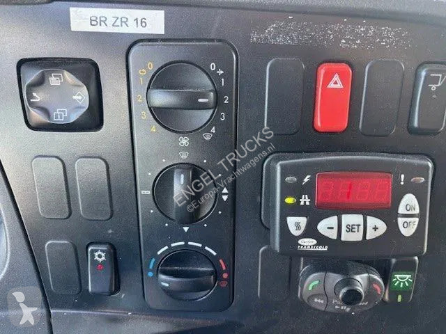 Camion Mercedes 816 L 4x2 ORIGINAL DUTCH COOLER...
