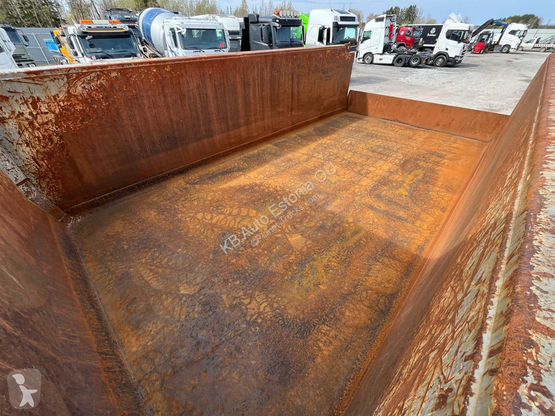 Camion Volvo 750 6x4 RETARDER / TANDEM AXLE...
