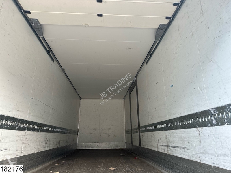 Kamion Mercedes 1842 EURO 6, Dhollandia