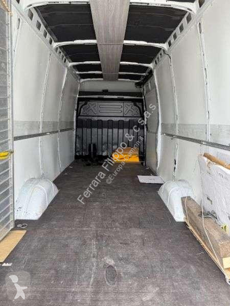 Veicolo commerciale Iveco daily