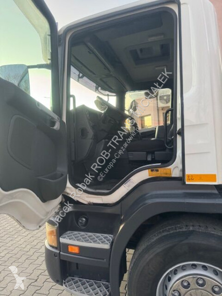 Camion Scania P  380
