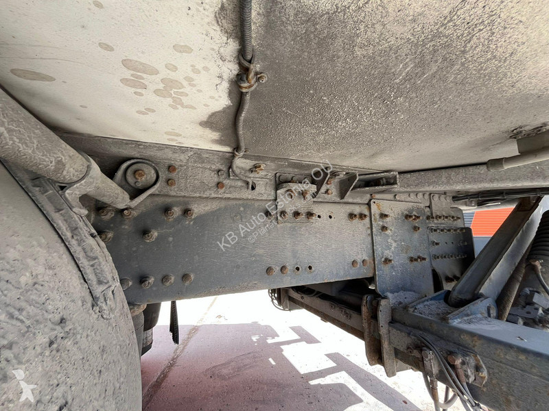 Kamion Volvo FH 460 6x2*4 FOR SALE AS CHASSIS /...