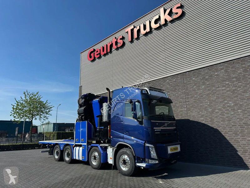 Camion Volvo 8X4 TREKKER / BAKWAGEN MET...