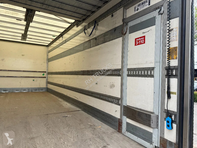 Kamion Volvo 250 4X2 - EURO 6 + DHOLLANDIA LIFT...