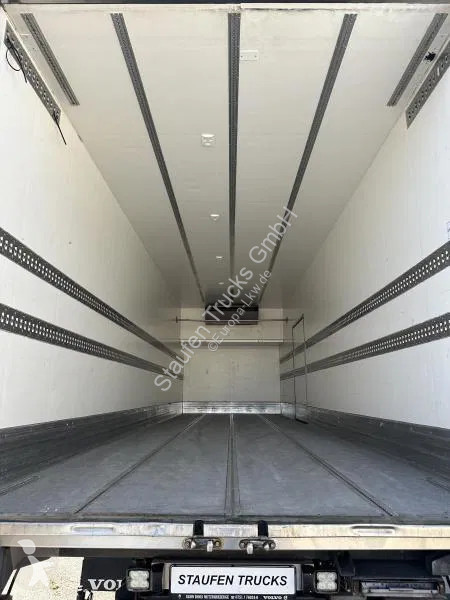 Camion Volvo 550XL*8x2*Tief...
