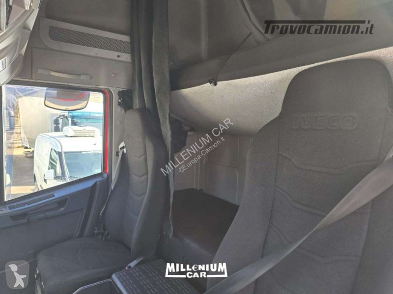 Kamion Iveco 120E22 FURGONE 7,70 SPONDA EURO 6...