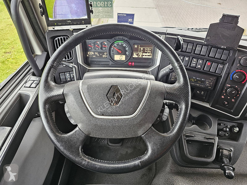 Kamion Renault D 240 11.9T AIRCO TAILLIFT
