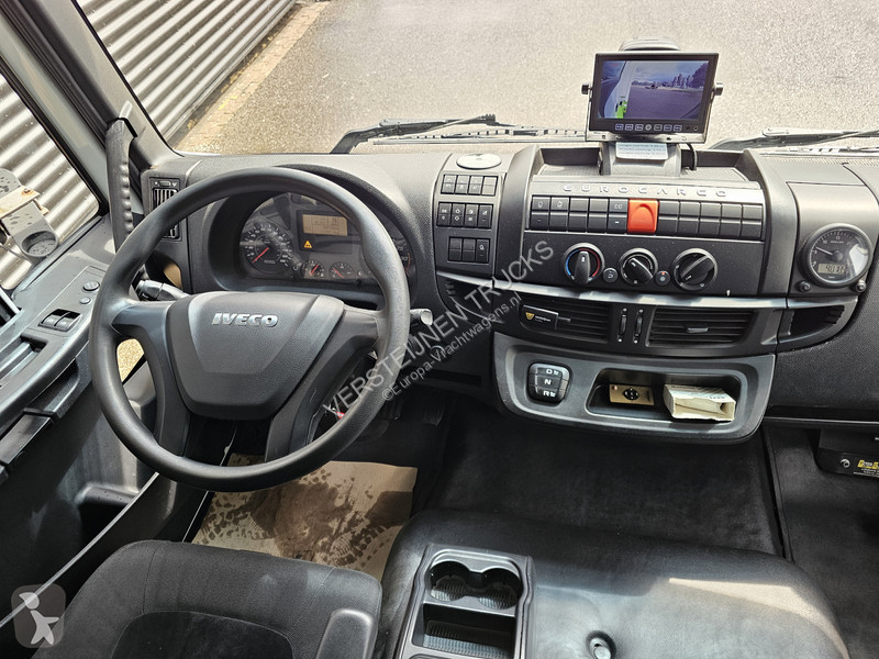 Kamion Iveco EURO CARGO 220 / LES / SCHOOL /...