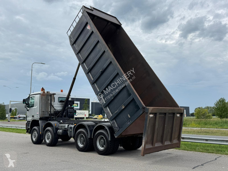 Vrachtwagen Mercedes ACTROS 4151 V8 8x8 tipper