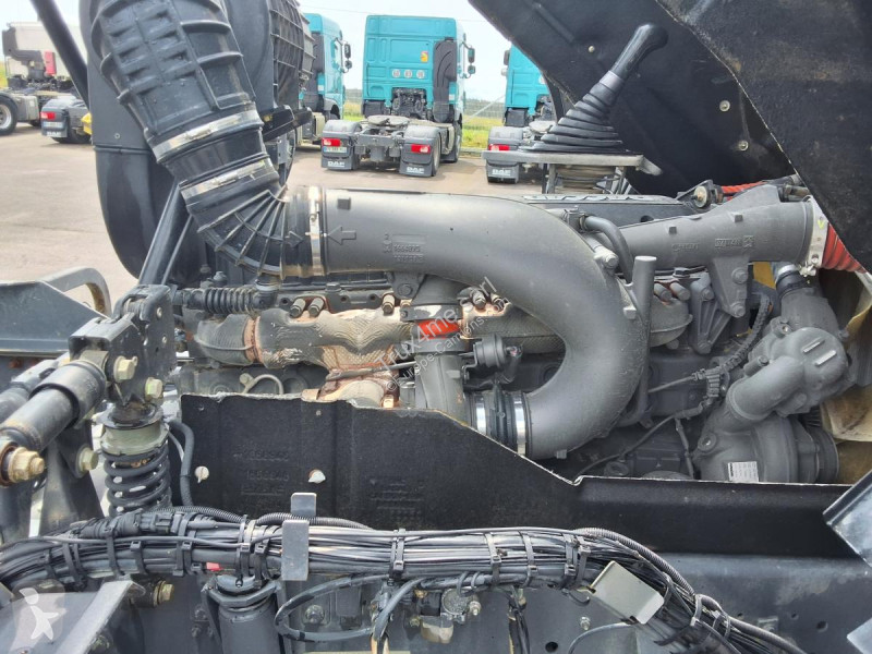 Kamion DAF 410